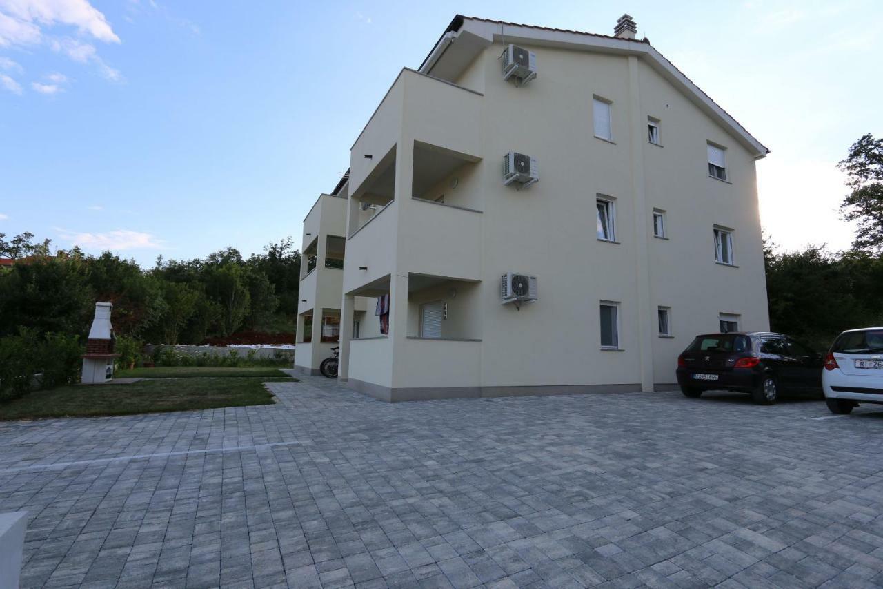 Apartment Samsa Mirica Чизичі Екстер'єр фото